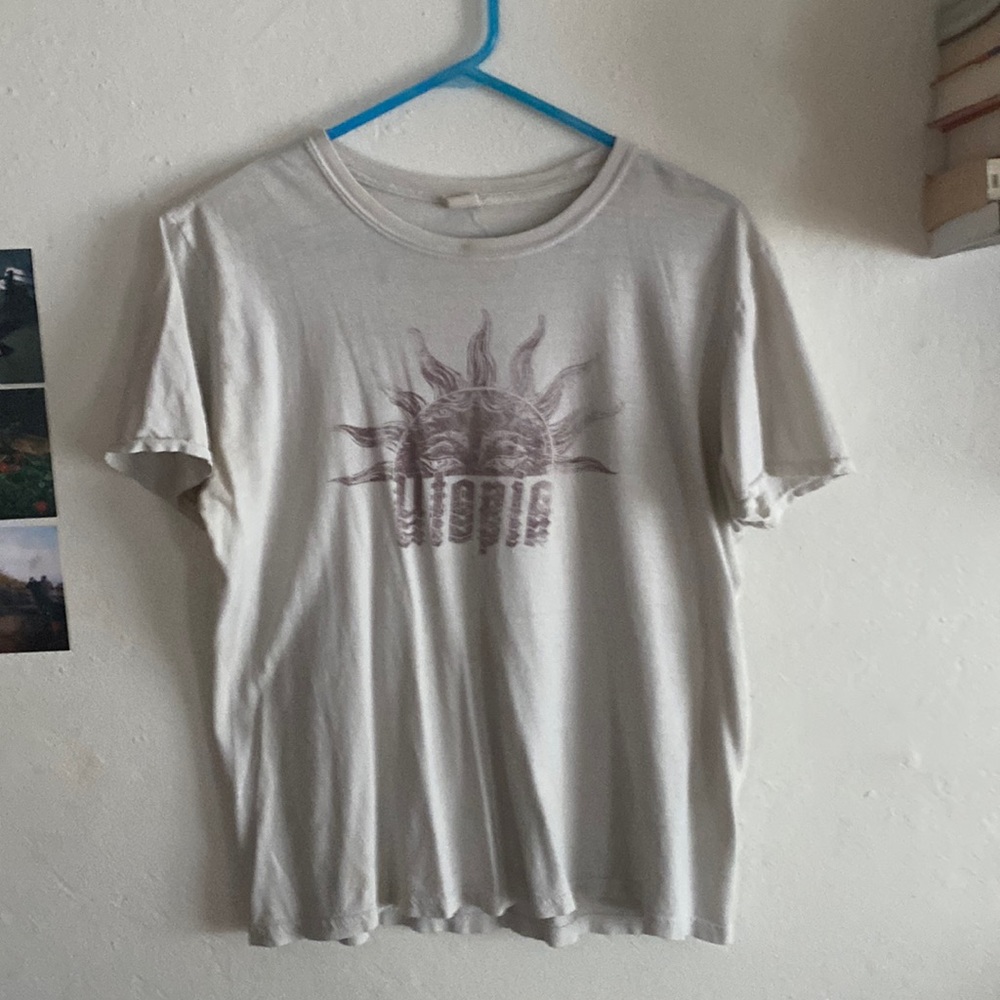Utopia graphic shirt